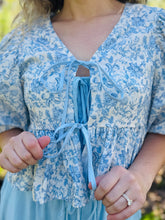 Blue Floral Print Puff Sleeve Top