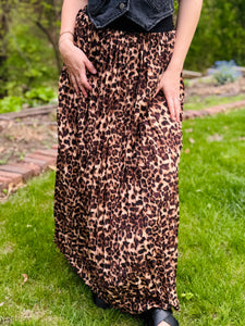 Leopard Pleated Maxi Skirt