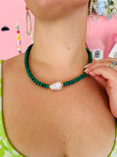 Green Beaded Pearl Necklace