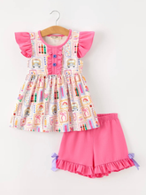 Pink Ruffle Crayon Set