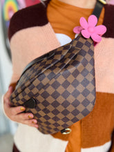 Checkered Crossbody Bag (Brown)